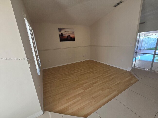 Building Photo - 894 NW 134th Pl