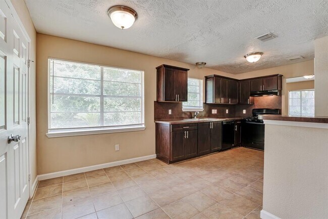 Building Photo - 24815 Spring Creek Dr