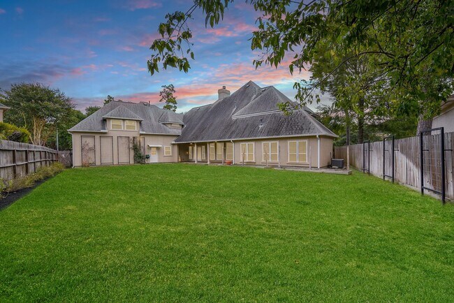 Building Photo - 15831 Conners Ace Dr