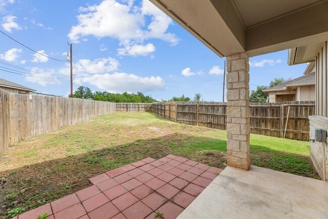 Building Photo - 408 Carl Shipp Dr