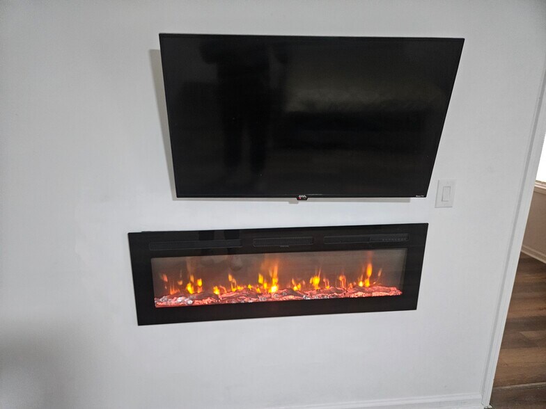 Building Photo - 166 Hampton Wills Dr