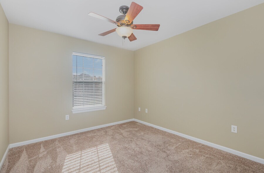 Building Photo - 309 Buckley Dr