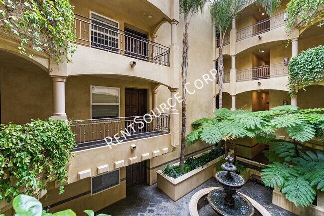 Building Photo - 12044 Hoffman St