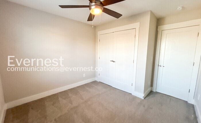 Building Photo - 220 Croleywood Ln