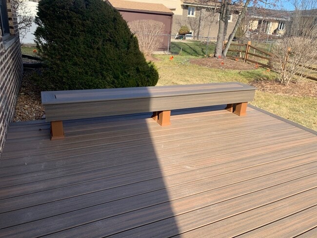 Building Photo - 7609 Hayenga Ln