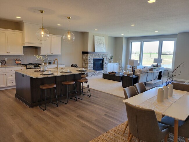 Building Photo - Executive Luxury Rentals