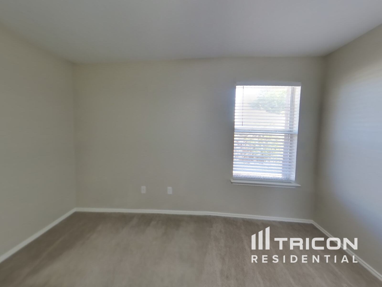 Building Photo - 228 Fall Creek Dr