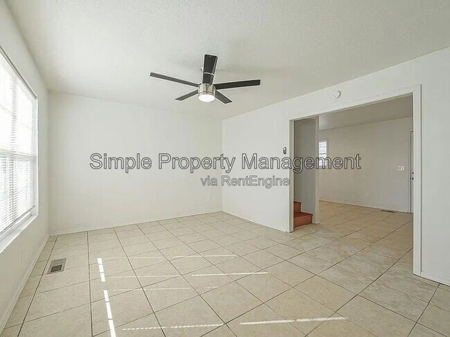Building Photo - 605 NW 113th St