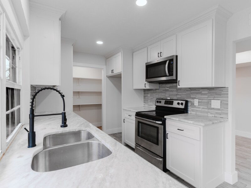 Building Photo - 7117 Chinaberry Rd