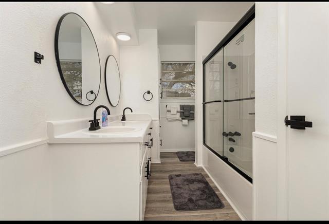 Building Photo - 2135 Fleur De Lis Ct