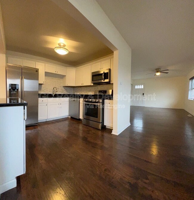 Building Photo - 565 Kingman Ln