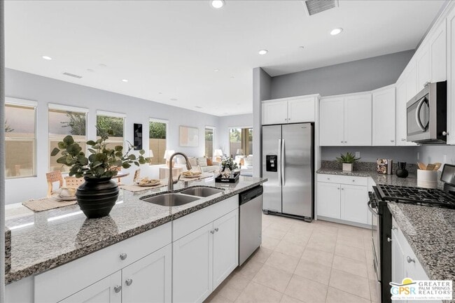 Building Photo - 69 Cabernet