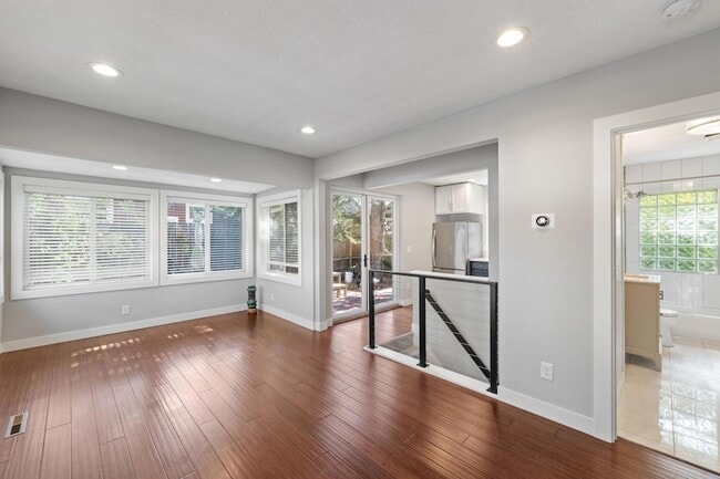 Building Photo - 3409 W 50th St