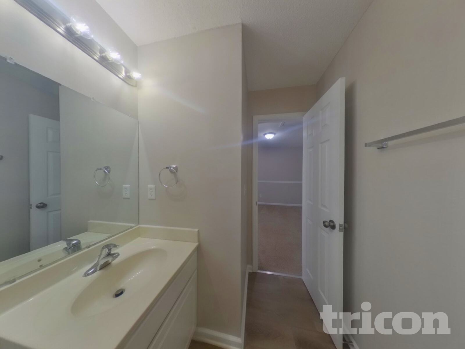 Building Photo - 176 Cottage Lake Way