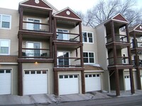 Building Photo - Two Bedroom Two Bath Townhome with Two Car...