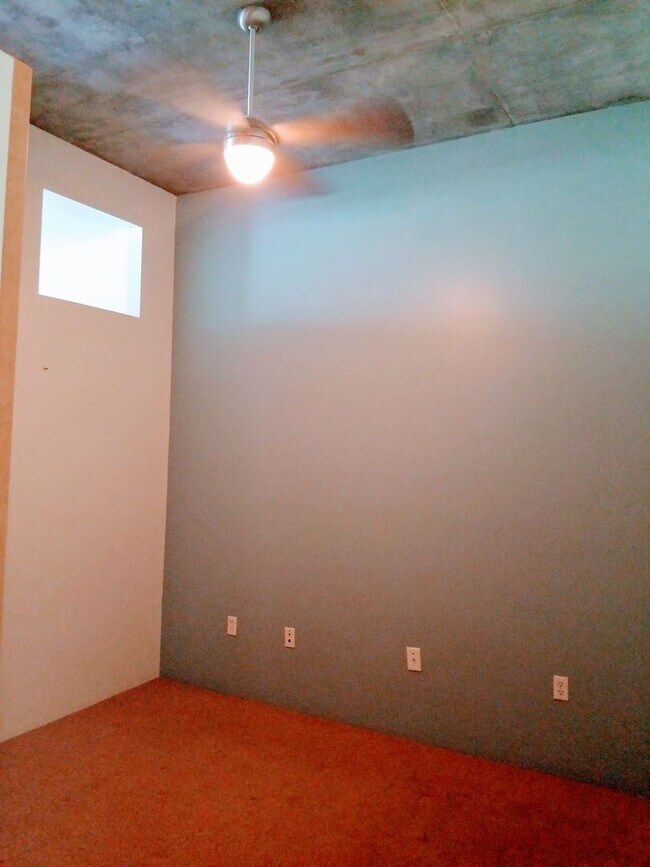 Building Photo - Cool East Village 1 Bedroom with Views (10...