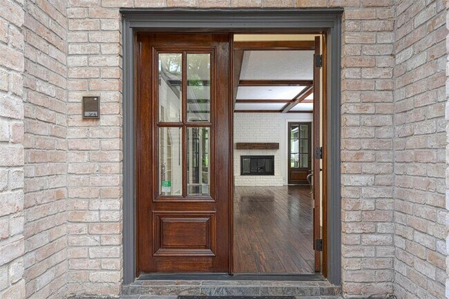 Building Photo - 41 Sweetleaf Ct