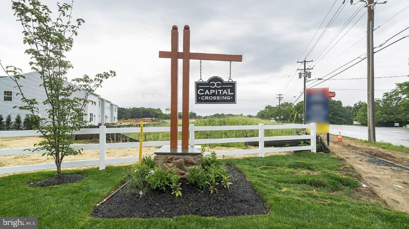 Building Photo - 20 Peregrine Way