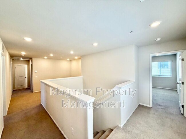 Building Photo - 36330 Albus Ave
