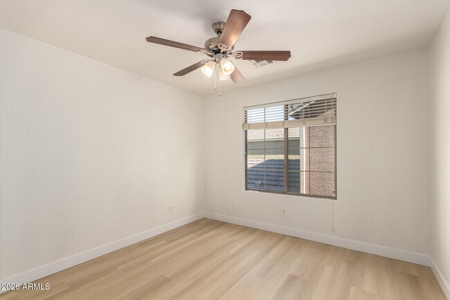 Building Photo - 4382 E Selena Dr