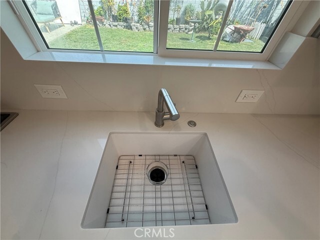 Building Photo - 2051 S Garnsey St