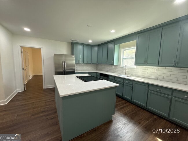 Building Photo - 783 Funderburg Dr