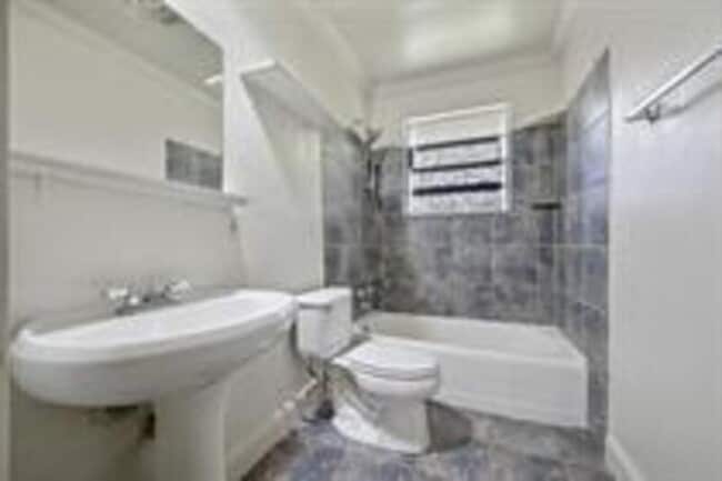 Building Photo - 3098 Drusilla Ln