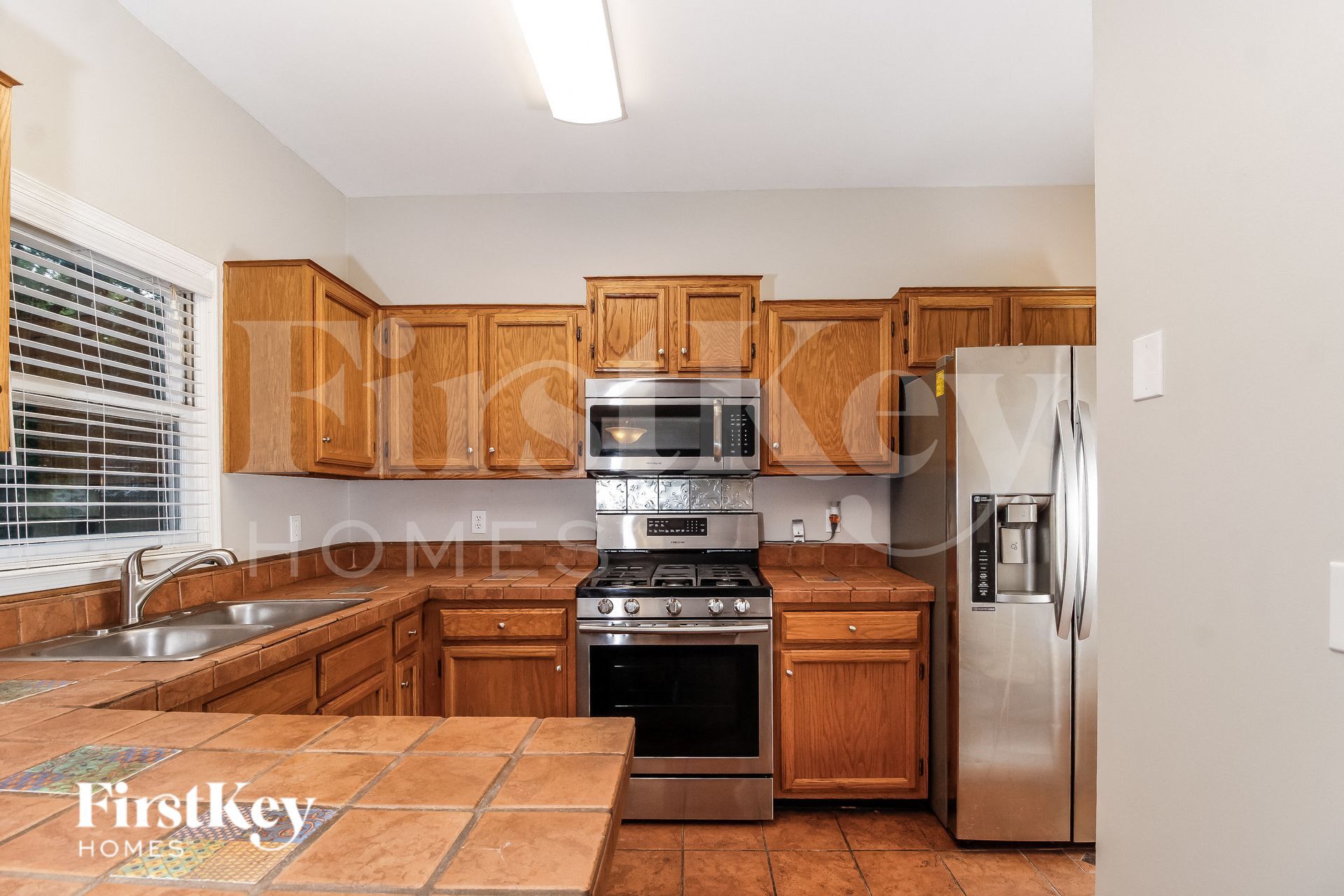 Building Photo - 3612 River Lake Ct