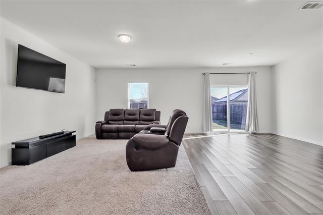 Building Photo - 404 Stone Creek Blvd