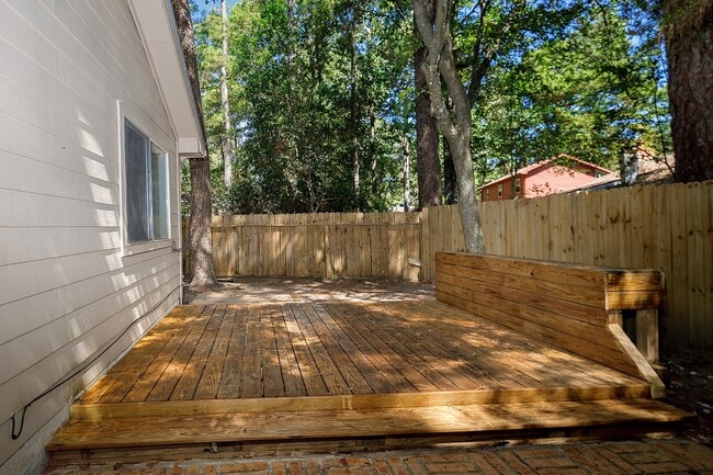 Building Photo - 6 S Pineplank Ct
