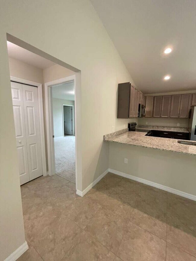 Building Photo - ***Move-in Special rest of April Free rent****Beautiful brand-new construction 3-bedroom, 2-bathr...