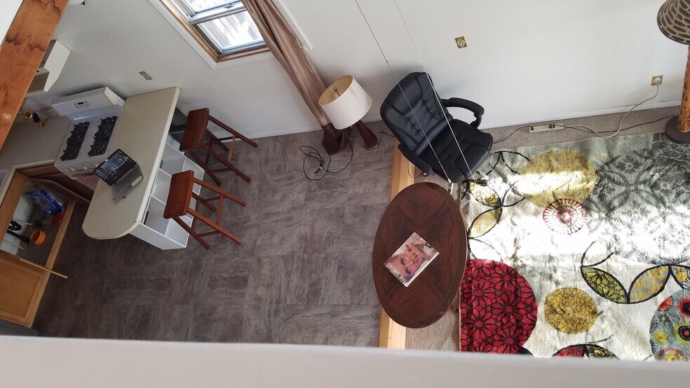 Building Photo - 661 Springtown Rd