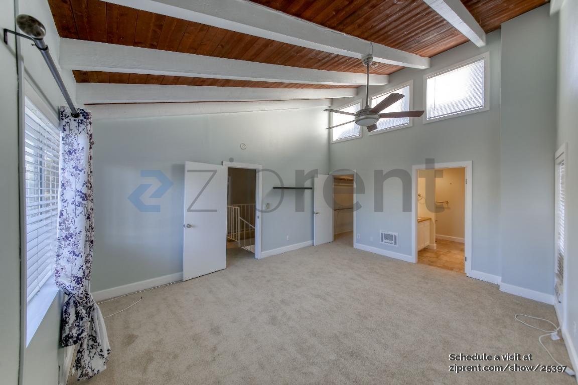 Building Photo - 2312 Ruhland Ave