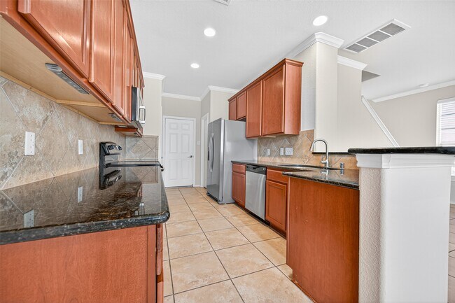 Building Photo - 24670 Folkstone Cir