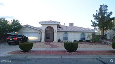 Building Photo - 7417 Mission Viejo Dr