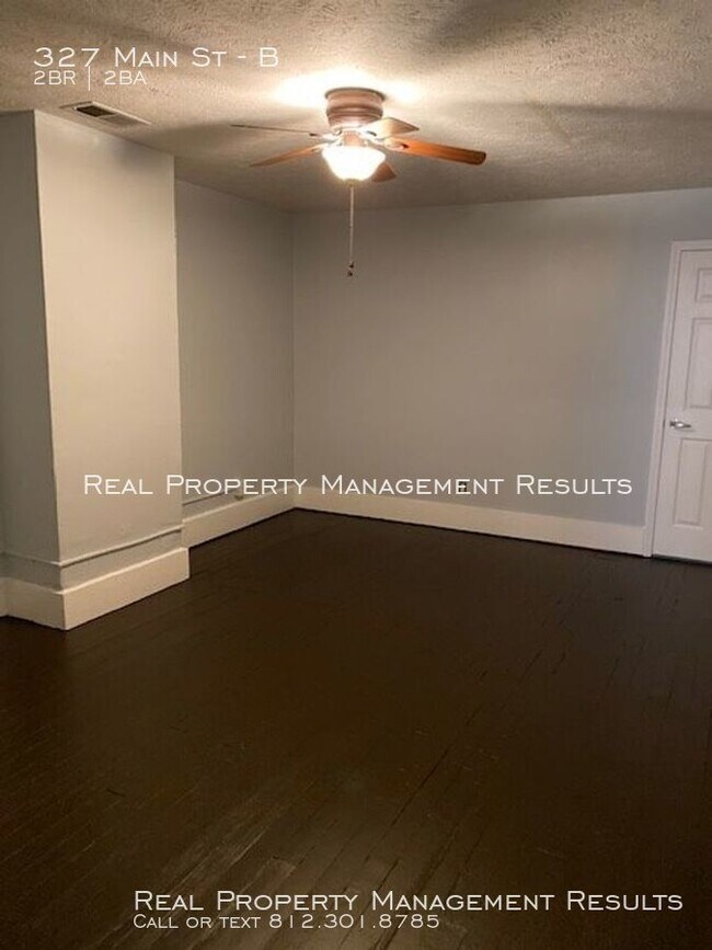 Building Photo - 2 Bedroom, 2 Bath - Loft Apartment on Main