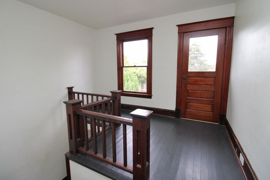 Building Photo - 7126 N Lombard St