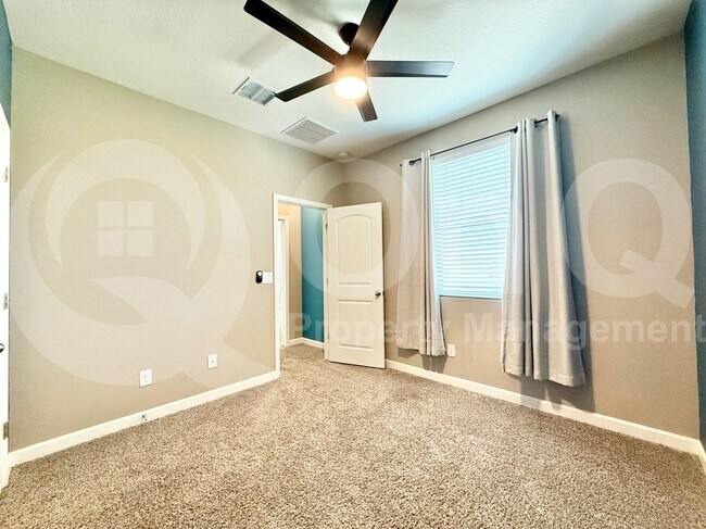Building Photo - 4128 W Alabama Ln