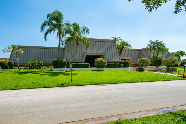 Building Photo - 1800 SE St Lucie Blvd