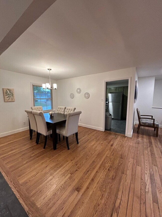 Building Photo - 11915 Brampton Hunt Rd