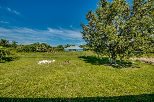 Building Photo - 6011 Joplin Ave