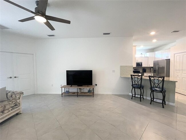 Building Photo - 1912 Saddlewood Cir