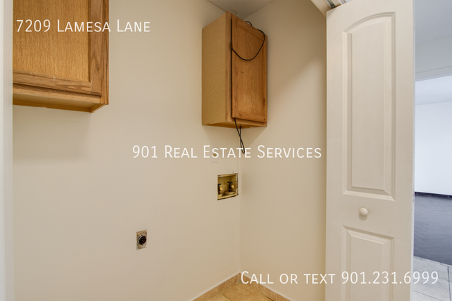 Building Photo - 7209 Lamesa Ln