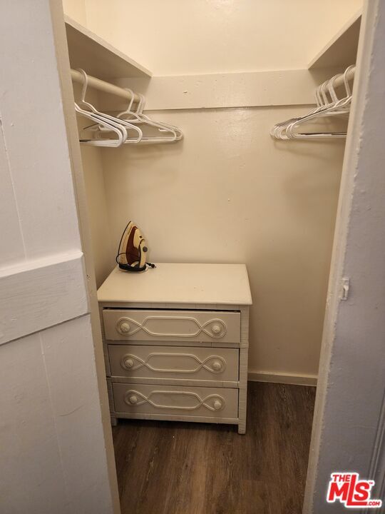 Building Photo - 5823 Venice Blvd