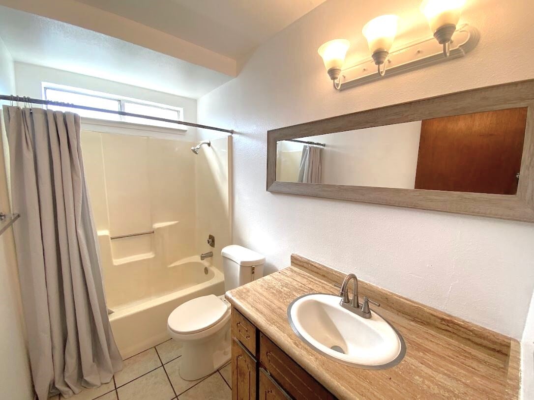 Building Photo - 2911 Winners Cir