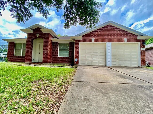 Primary Photo - 20334 Linden Tree Dr