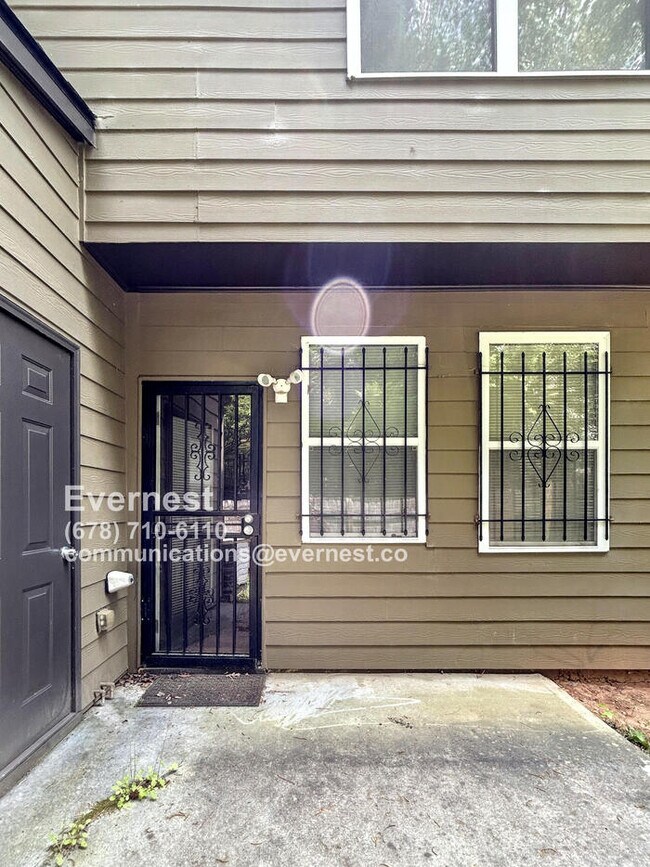 Building Photo - 1406 Bayrose Cir