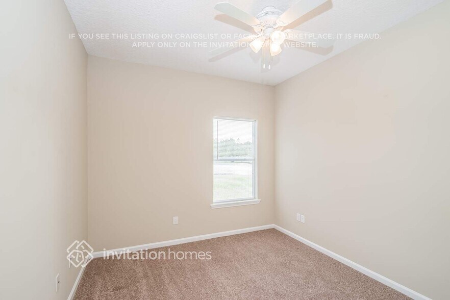 Building Photo - 428 Mistwood Ct