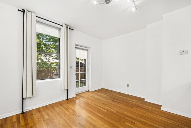 Building Photo - 222-224 48th St
