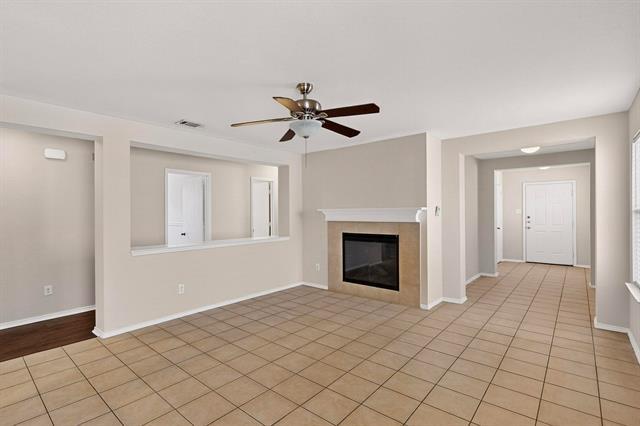 Building Photo - 9120 Sun Haven Way